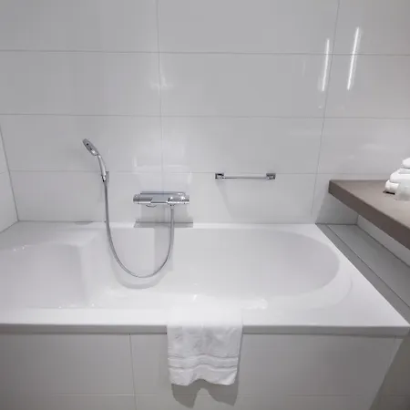Van Der Valk Hotel Haarlem-3